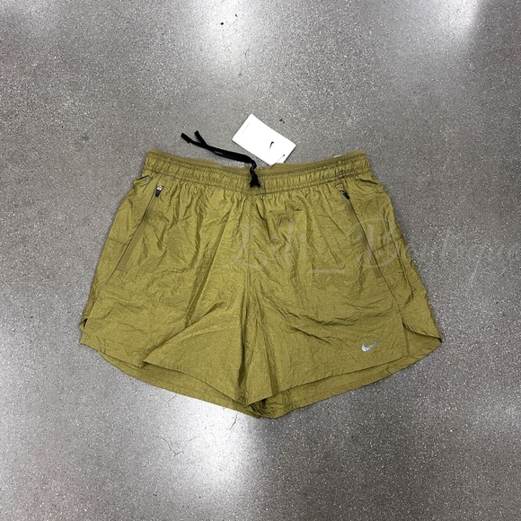 Nike Men Dri-Fit Stride Running Division 5" Shorts FN3391-307 PacificMoss Size L - Picture 1 of 16